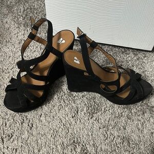 BP Black Wedge Sandals with Strappy Design